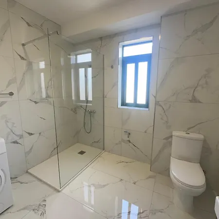 아파트 New 3 Bedroom St Paul With Pool By Mabeli